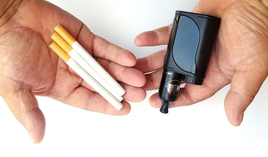 Fakta Tentang E-Cigarette: Apakah Mereka Pilihan yang Lebih Aman?