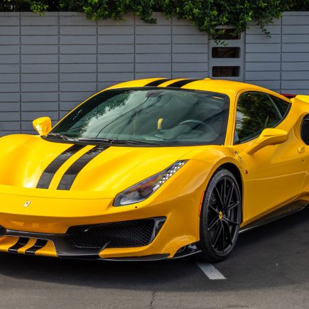 Ferrari 488 Pista: Kecepatan dan Elegansi di Ist-Pasion