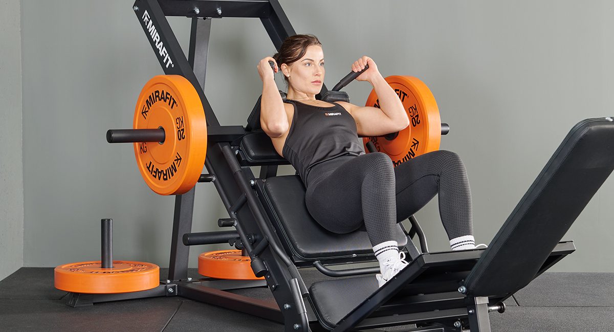 Hack Squat Machine: Menargetkan Otot Tubuh Bagian Bawah dengan Efektif